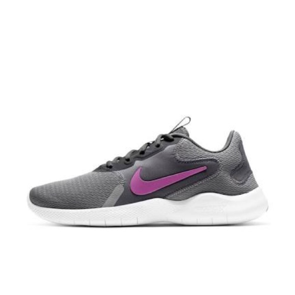 Woman’s Nike Flex Experience Rn 9 Brand New Sz 11